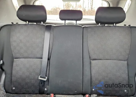 2010 Toyota Matrix Base z USA, uszkodzony, nr VIN 2T1KU4EE6AC480772